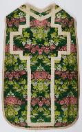 chasuble verte avec étole, manipule et voile de calice
