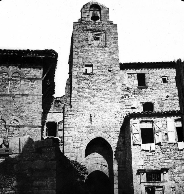 porte de ville dite porte Méjane devenue beffroi