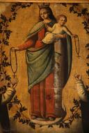 Tableau : la Vierge remettant le rosaire à saint Dominique et à sainte Catherine de Sienne