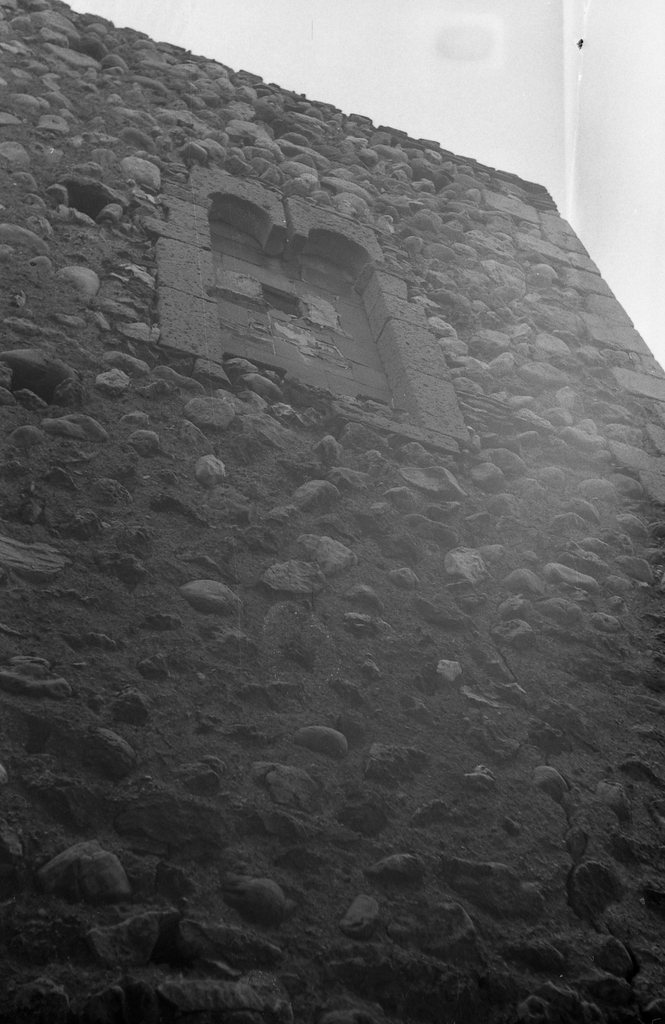 Demeure (vestiges d'une maison médiévale)