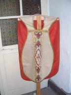 chasuble, étole de clerc, manipule, voile de calice, bourse de corporal : ornement blanc 4