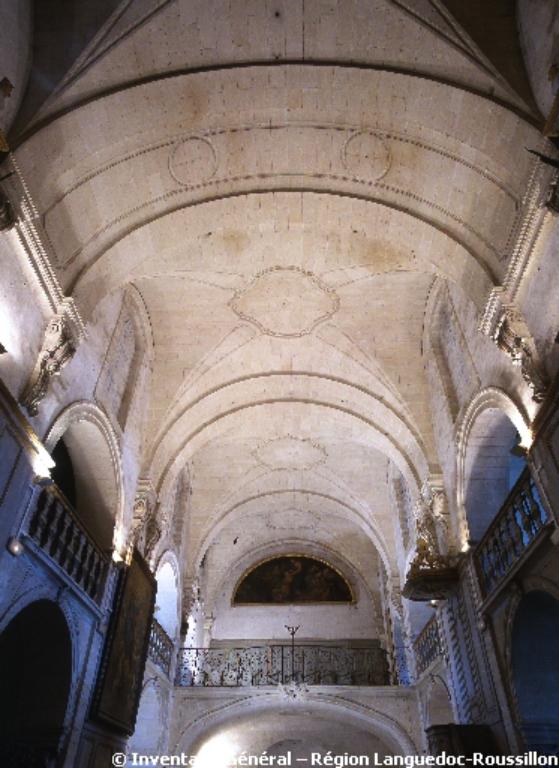 Palais du cardinal Bertrand de Deaux, puis du cardinal Guy de Boulogne, dit livrée de Thurroye