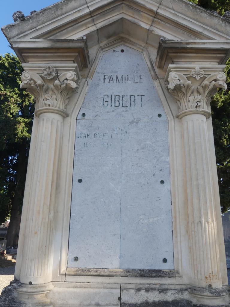 tombe, trapèze B, couronne, n°245, tombeau de Jean et Emile Gibert