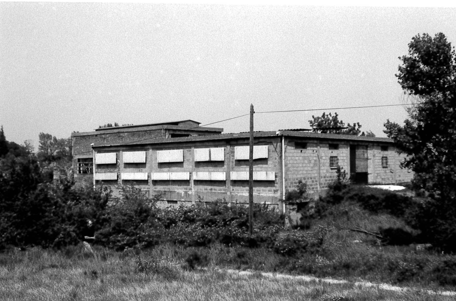 mine de lignite et usine d'essence synthétique : bâtiment de distillation