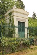 tombeau de la famille Pierre-Elie Houlès-Olombel et de la famille Cormouls-Houlès