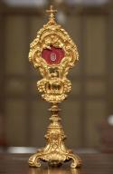 reliquaire-ostensoir de la Vraie Croix, de style néo-rocaille