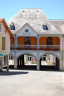 marché couvert et mairie dits halle-mairie