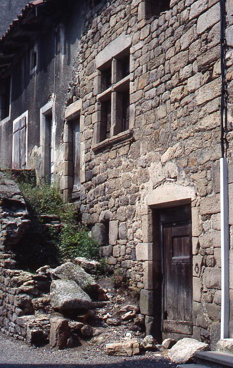 moulin à farine, moulin à foulon, tannerie, filature (filature de laine, tissage de laine) dit Moulin Tiffier, puis Boyer, Filature Boyer, puis Engles