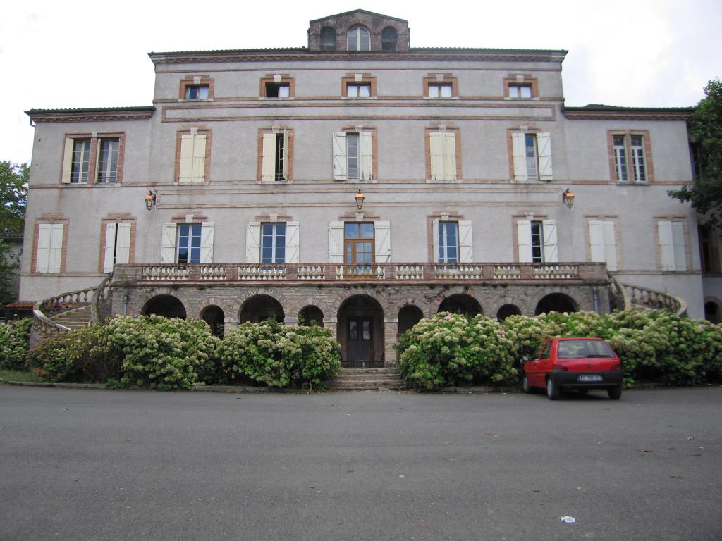 demeure, domaine viticole de Cazalens