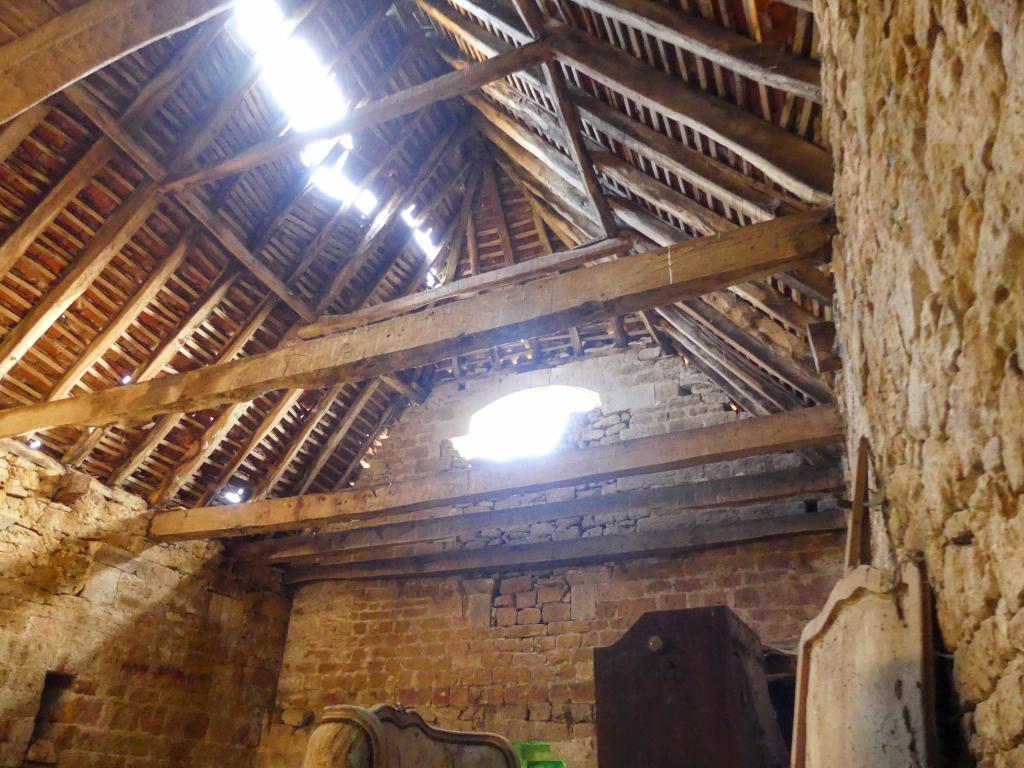 ancienne demeure puis grange