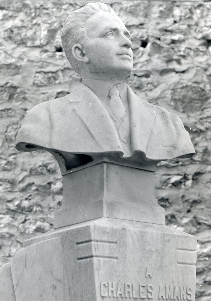 monument (monument commémoratif), de Charles Amans
