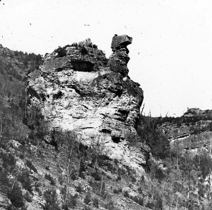 présentation de la commune de Bruniquel