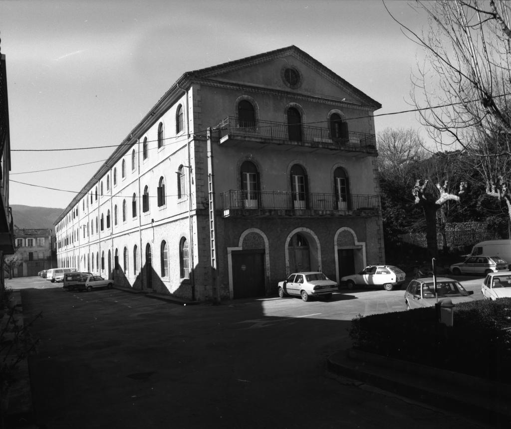 Filature (Peignerie de Déchets de Soie) dite Peignerie de Saint-Euzéby