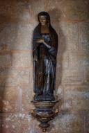 Statue : sainte femme avec sa console