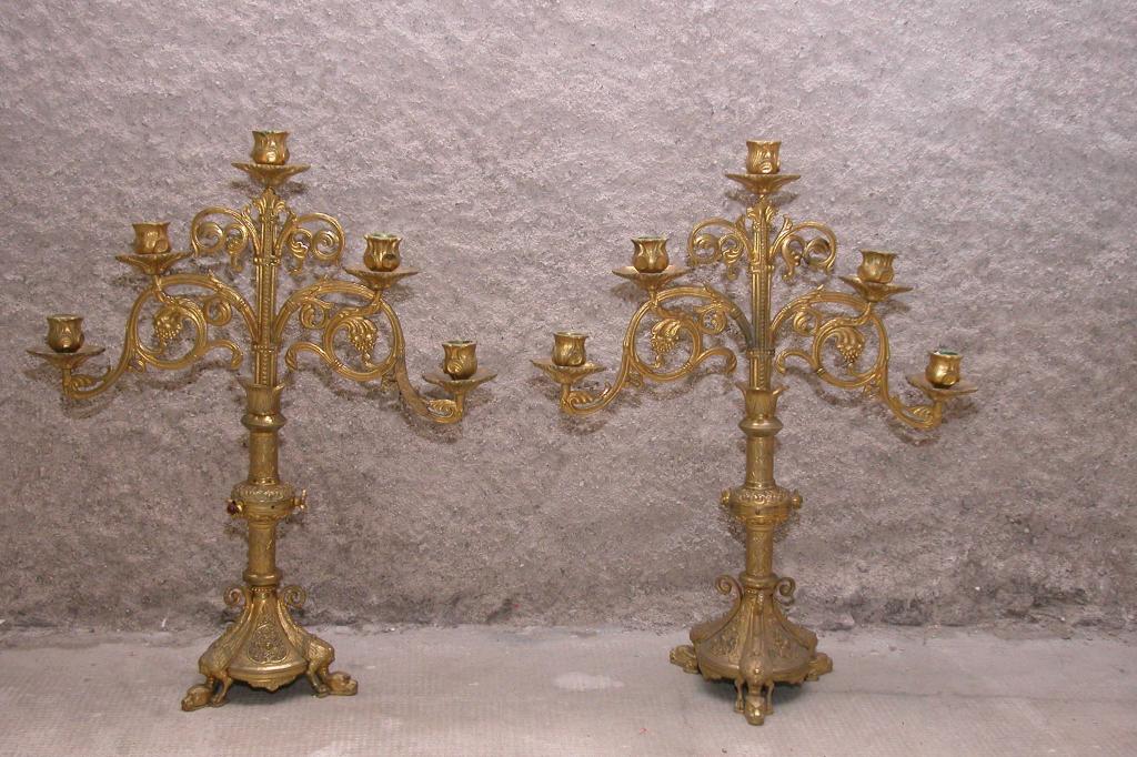 paire de chandeliers à branches d'église