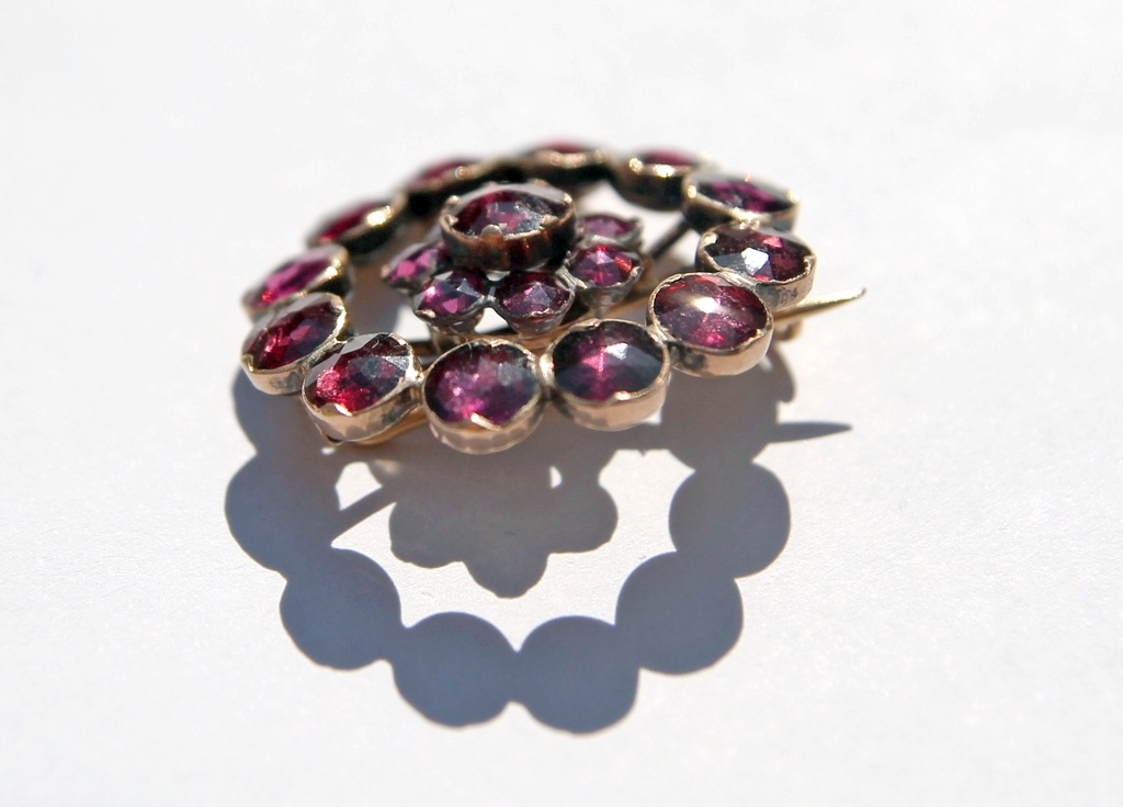 Broche ronde