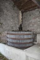 machine à pressurer : pressoir à vin
