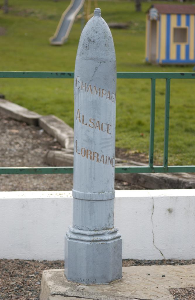 monument aux morts (croix monumentale) de la guerre de 1914-1918