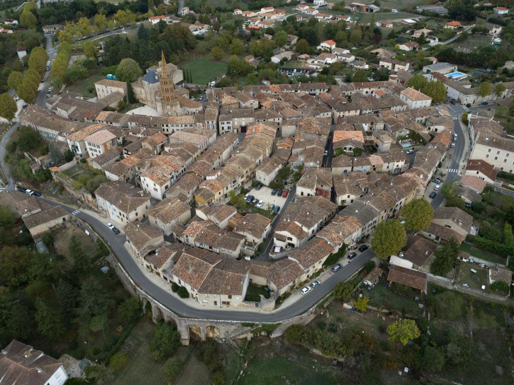 bourg de Montricoux