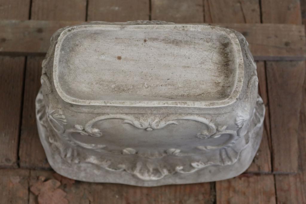modèle et moule industriel de jardinière festonnée