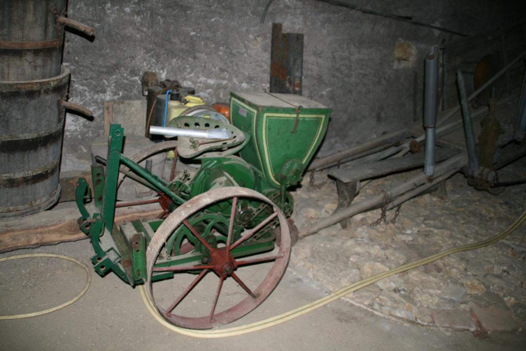 machine à vaporiser : soufreuse à cheval