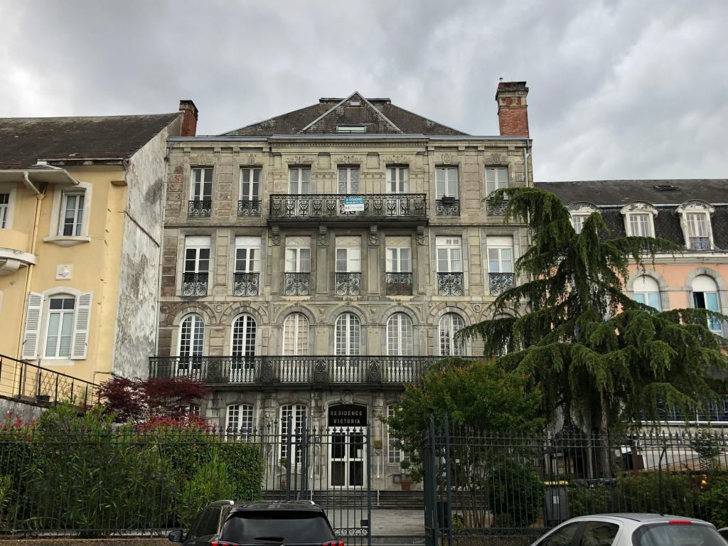 Demeure puis grand Grand Hôtel Victoria, actuellement Résidence Victoria