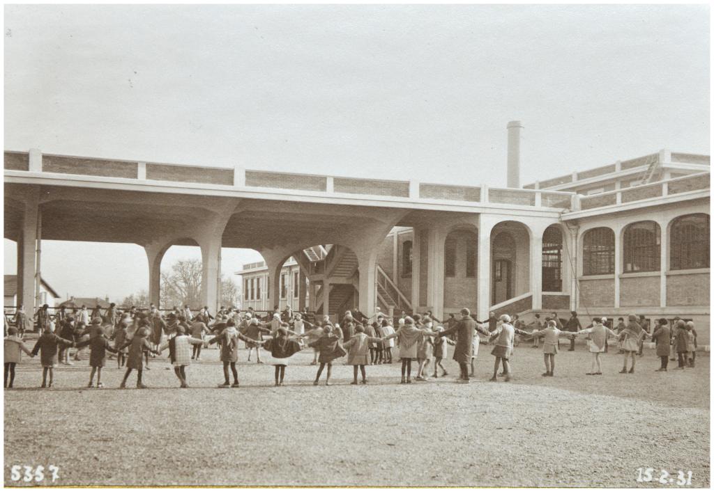 groupe scolaire de Fontgrande ; école primaire Jean Ferrat