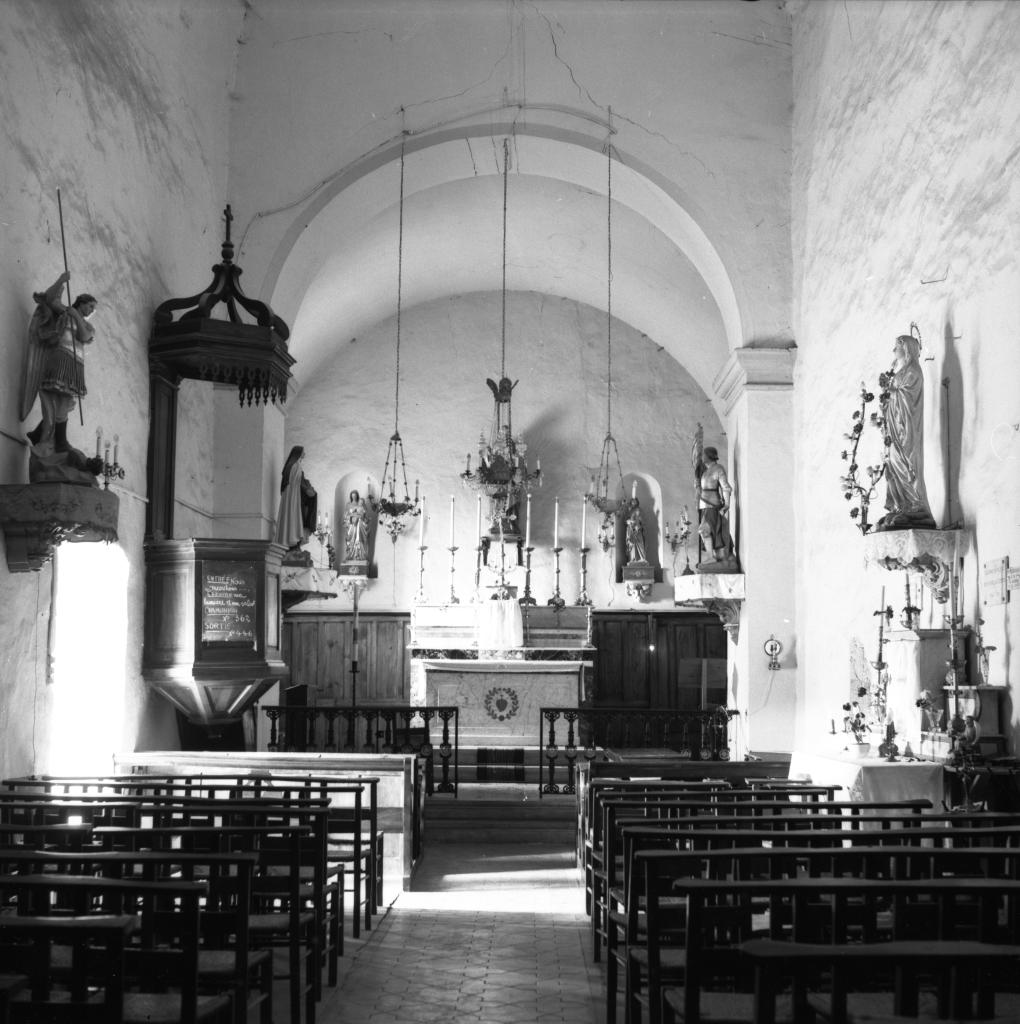 église Saint-Michel de Poulx