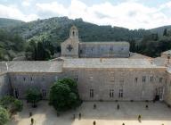 Aile nord du cloître : ancien réfectoire des moines, cuisine, dortoir, bibliothèque
