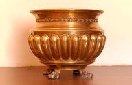 vase décoratif, de style néo-roman
