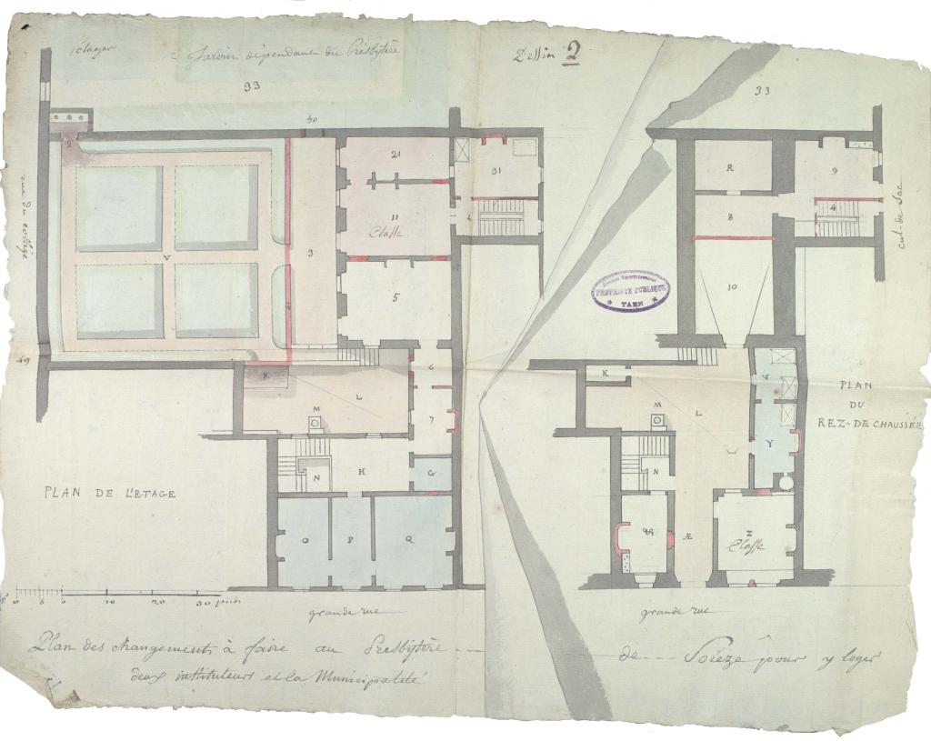 ancien presbytère devenu par la suite bureau de poste et transformé en maison