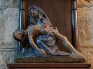 groupe sculpté : Pietà