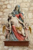 groupe sculpté : Pietà, angelots