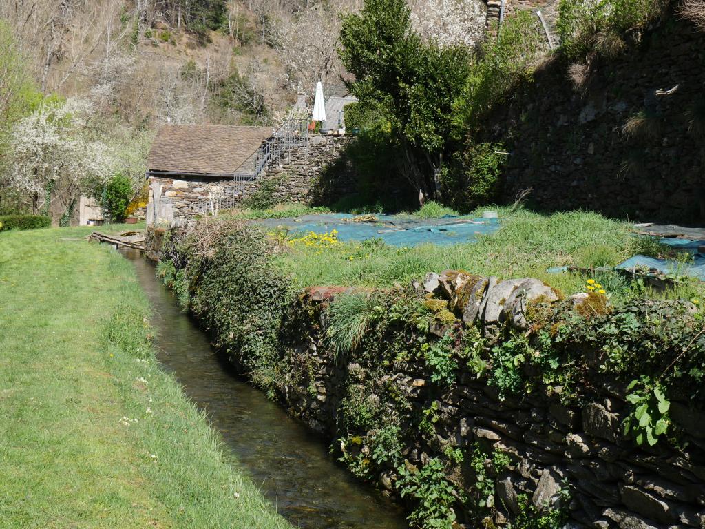 Béal du moulin de Grattegals