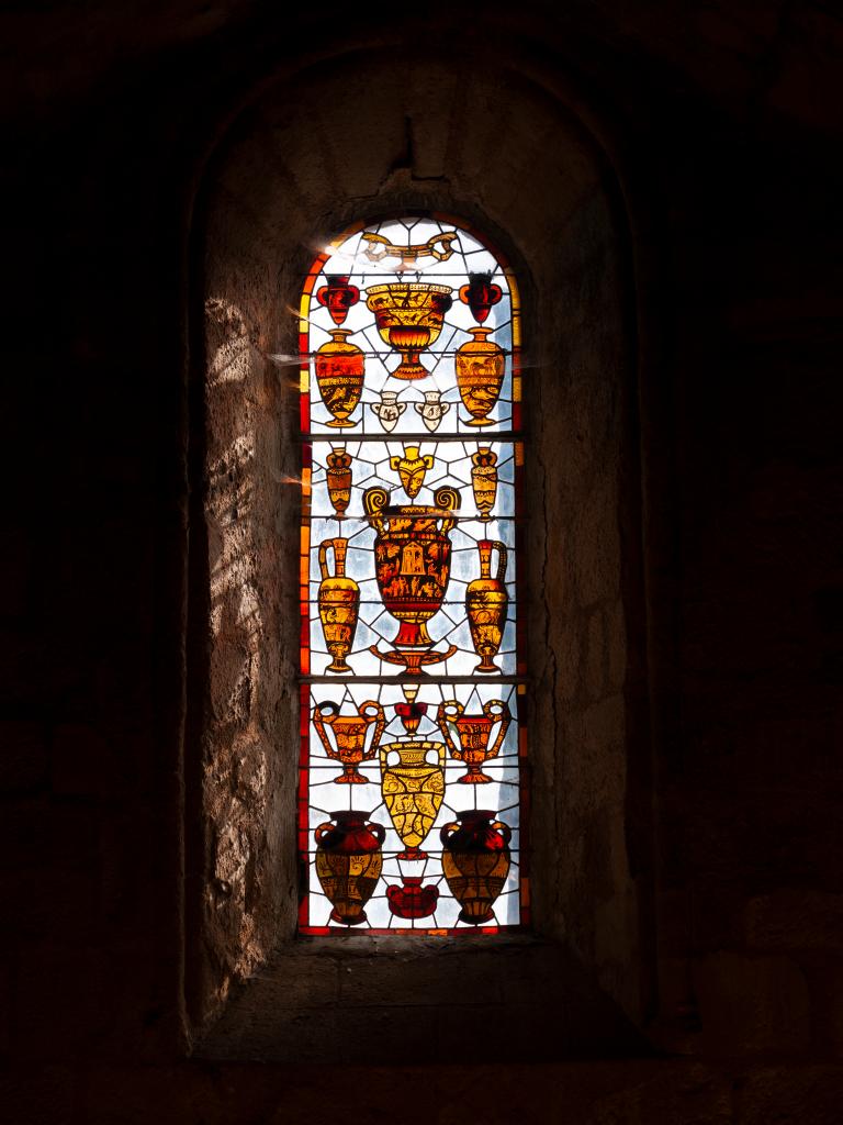 verrières de la chapelle des Etrangers, aujourd'hui musée Fayet