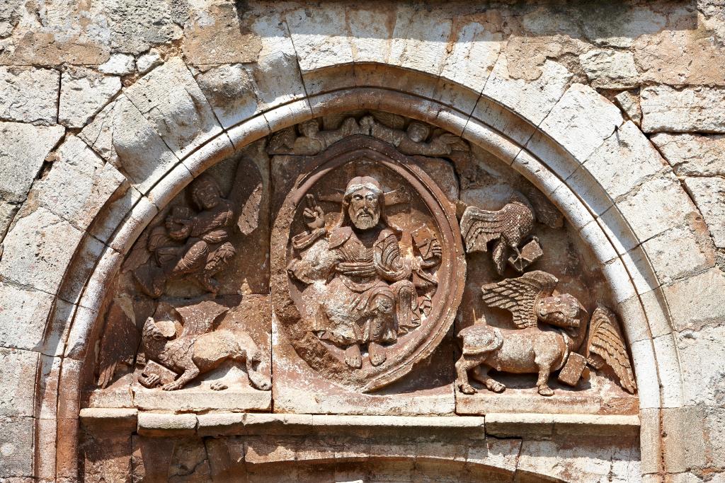 église paroissiale Saint-Pierre-ès-Liens