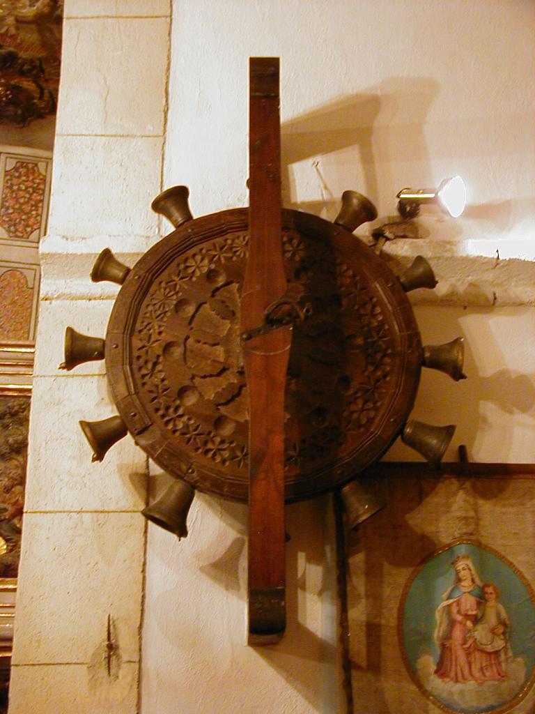 roue à clochettes dite rottlet ou roda dels esquillens