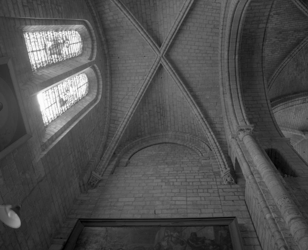 Ancienne cathédrale Saint-Nazaire et Saint-Celse, actuellement église paroissiale