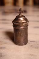 Ampoule à huile des malades