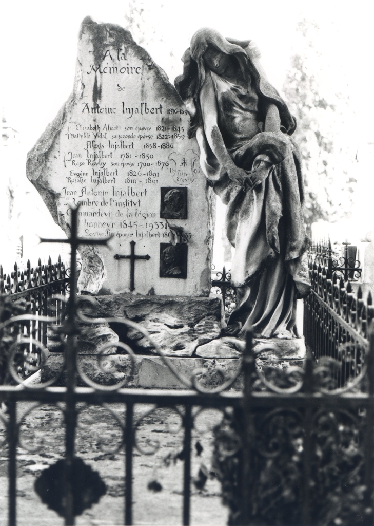 monument funéraire de la famille Injalbert