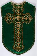 chasuble verte avec étole, manipule et bourse de corporal