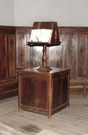 lutrin à armoire