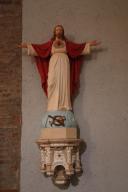 Statues (5) : Sacré coeur de Jésus ; Notre-Dame de Lourdes ; sainte Bernadette