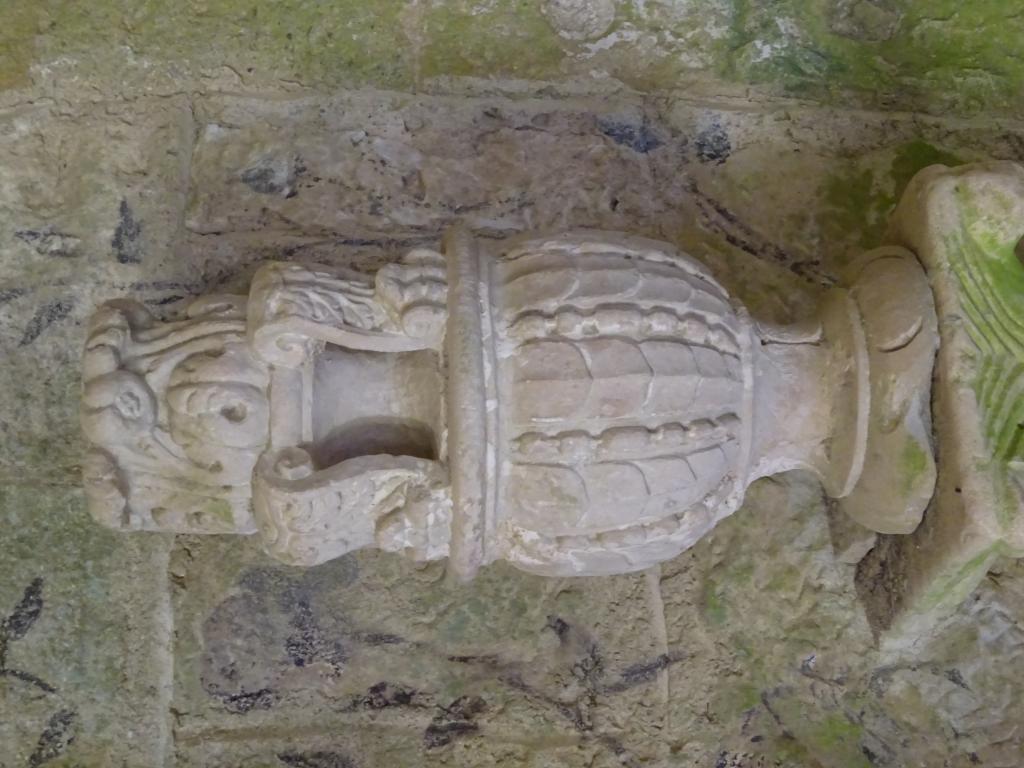 décor autour de la Vierge à l'enfant, galerie orientale du cloître