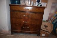 Meuble de sacristie : commode