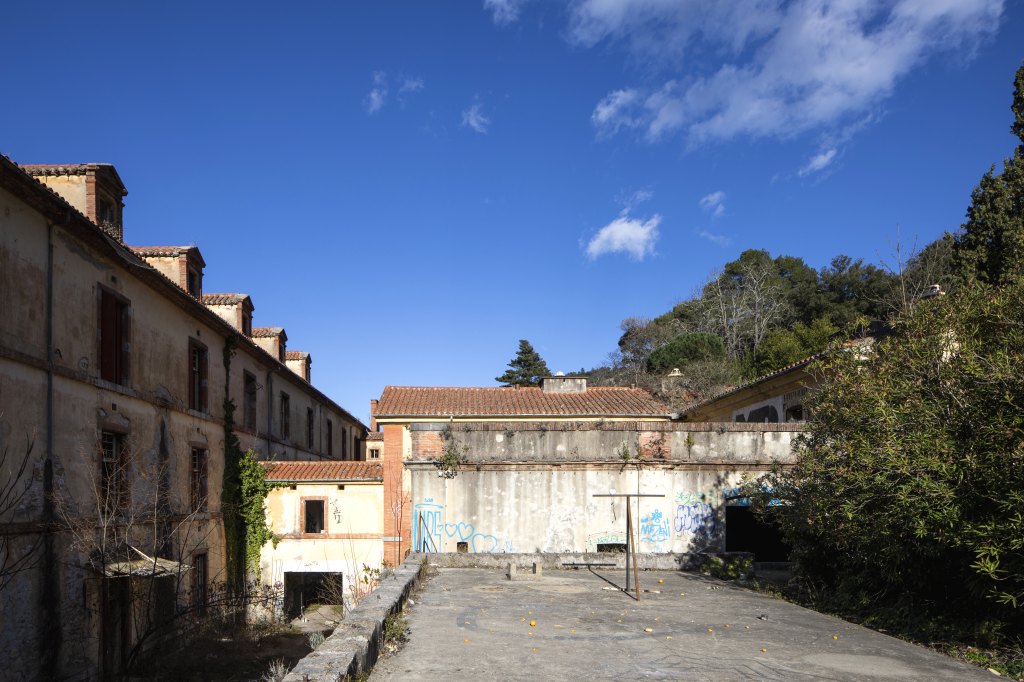 Ancien hôpital thermal des armées