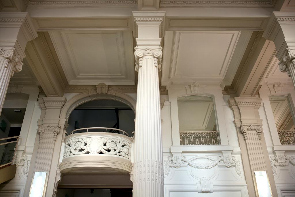 Hôtel de la chambre de commerce de Mazamet , banque