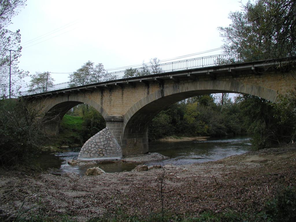 pont sur l'Hers