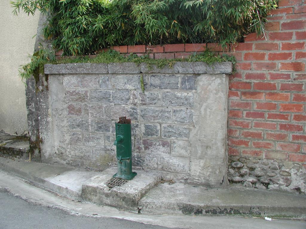 collectif communal fontaines, lavoirs, abreuvoirs, châteaux d'eau