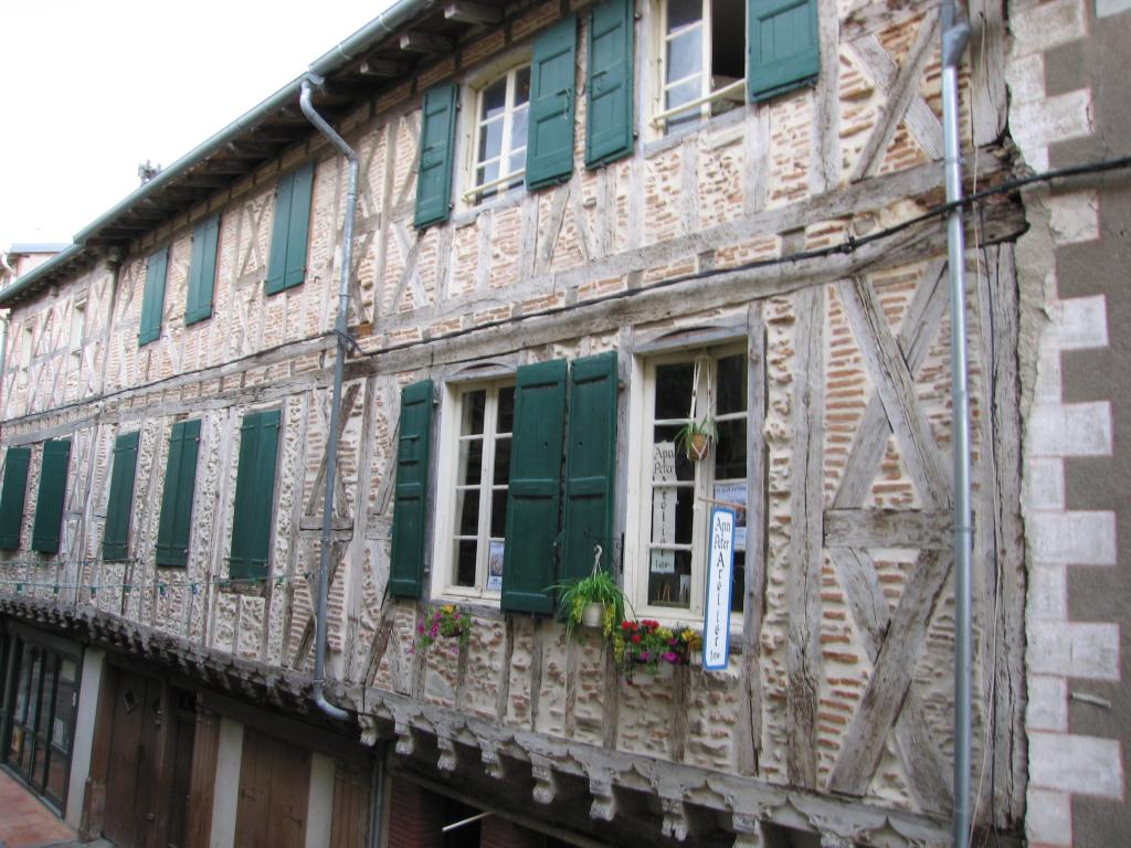 maison , actuellement maison, logements et restaurant